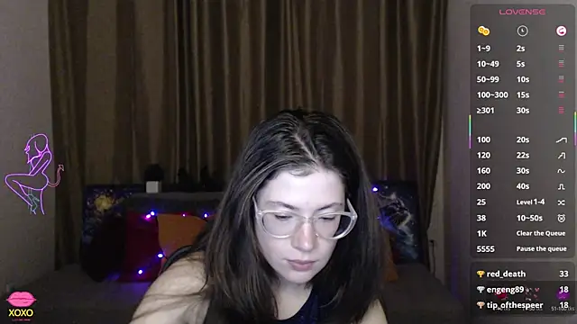 Snapshot of Alicia_redfollow chatting on March 10, 3:34 am Alicia redfollow online show from March 10, 3:34 am