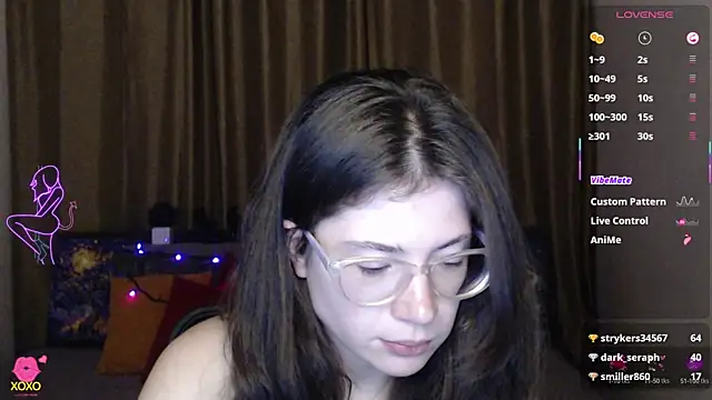 Snapshot of Alicia_redfollow chatting on March 13, 9:26 pm Alicia redfollow online show from March 13, 9:26 pm