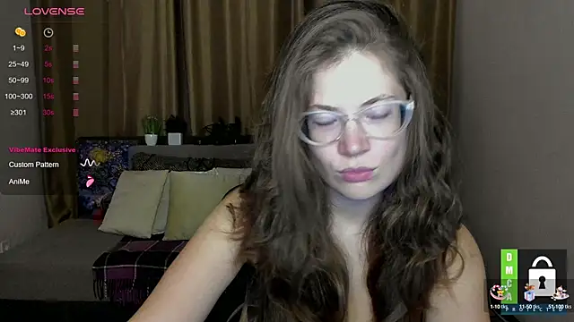 Snapshot of Alicia_redfollow chatting on September 24, 11:24 am Alicia redfollow online show from September 24, 11:24 am