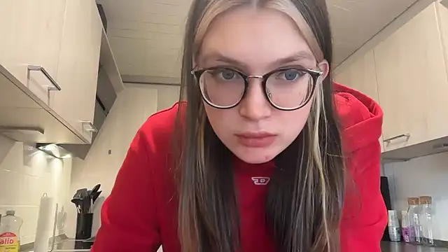 NikaCyberslut online show from January 12, 11:07 am