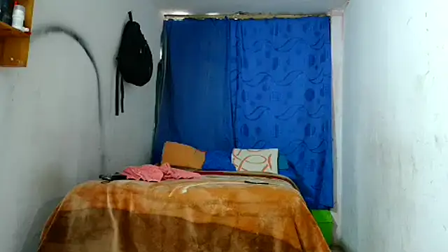 Snapshot of pecadodulce123 chatting on March 21, 5:56 pm pecadodulce123 online show from March 21, 5:56 pm