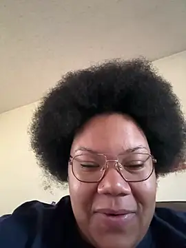 Snapshot of InterRacialFacial7296 chatting on February 8, 10:57 pm InterRacialFacial7296 online show from February 8, 10:57 pm