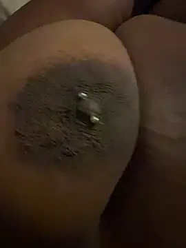 Snapshot of InterRacialFacial7296 chatting on August 6, 11:23 am InterRacialFacial7296 online show from August 6, 11:23 am