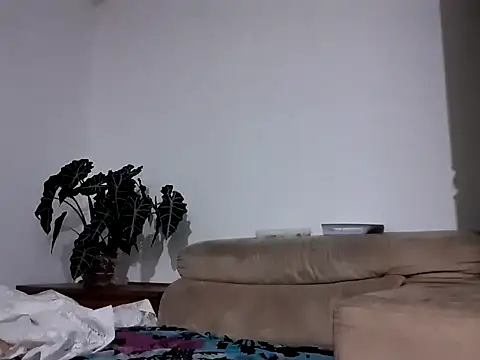 priscilla420 online show from October 3, 11:57 pm