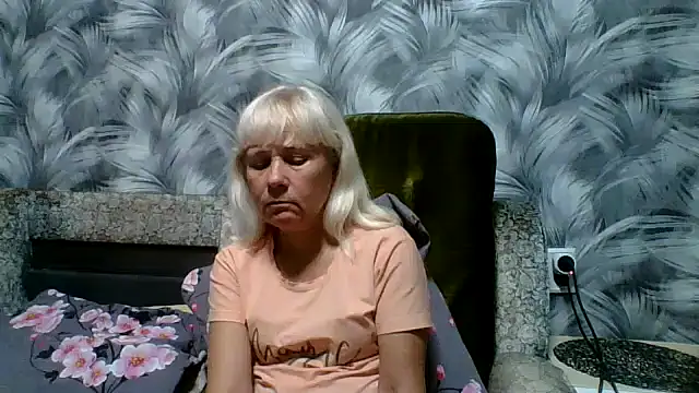 sakura blonde online show from October 12, 8:08 pm