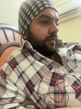 Arsh Loves Luv online show from January 5, 9:47 pm