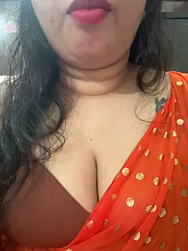 Snapshot of Akhi_Akshaya chatting on January 4, 5:37 pm Akhi Akshaya online show from January 4, 5:37 pm