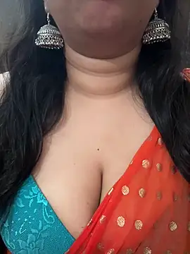 Snapshot of Akhi_Akshaya chatting on January 8, 6:09 pm Akhi Akshaya online show from January 8, 6:09 pm