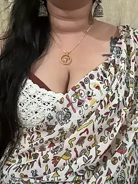 Snapshot of Akhi_Akshaya chatting on February 8, 9:25 pm Akhi Akshaya online show from February 8, 9:25 pm