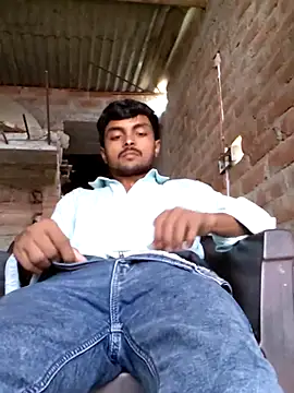 Snapshot of Suraj223kumar chatting on October 2, 4:19 am Suraj223kumar online show from October 2, 4:19 am