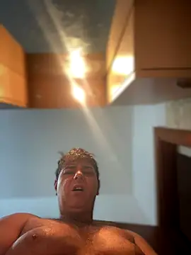 SecretlyDD online show from October 20, 7:20 am