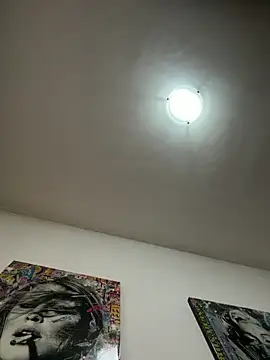 SecretlyDD online show from May 19, 5:58 am