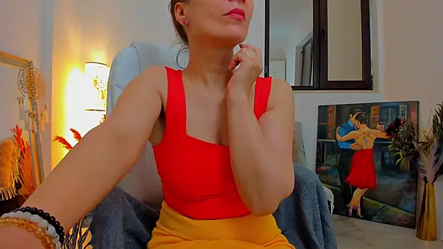 Julya Anna online show from May 6, 4:30 am