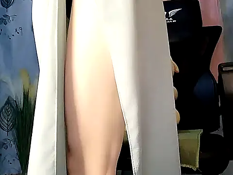 Lucy limon online show from September 28, 10:15 pm