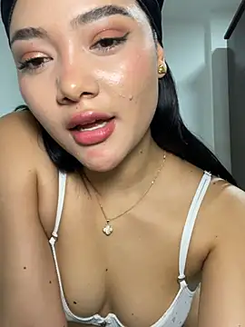 Snapshot of Just_valen chatting on February 26, 8:13 am Just valen online show from February 26, 8:13 am