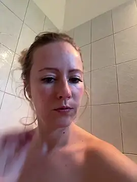 Emmy frenchie online show from February 12, 9:37 am