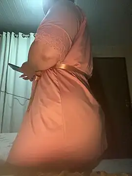 pAuLa - online show from February 21, 1:11 pm