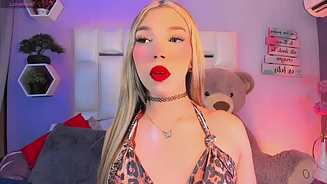 Aileen 18 online show from October 10, 6:12 am