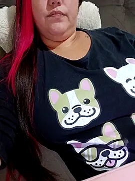 Snapshot of Paolaa_hoot chatting on May 11, 3:34 am Paolaa hoot online show from May 11, 3:34 am