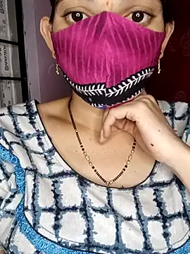 Snapshot of Telugu_Cute_Angel chatting on February 14, 8:15 pm Telugu Cute Angel online show from February 14, 8:15 pm