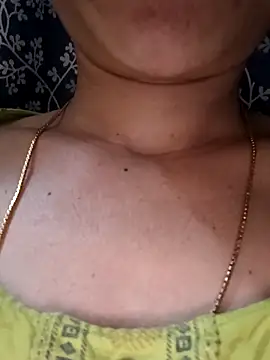 Snapshot of Telugu_Cute_Angel chatting on December 21, 1:46 am Telugu Cute Angel online show from December 21, 1:46 am