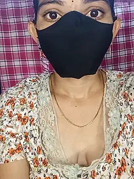 Snapshot of Telugu_Cute_Angel chatting on January 12, 2:17 am Telugu Cute Angel online show from January 12, 2:17 am