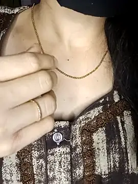 Snapshot of Telugu_Cute_Angel chatting on April 5, 3:53 pm Telugu Cute Angel online show from April 5, 3:53 pm
