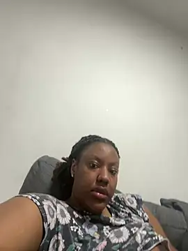 LavenderBuxton online show from March 3, 10:52 pm