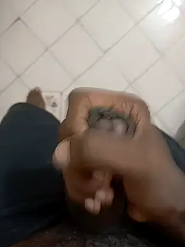 tharu111111 online show from October 15, 9:59 pm