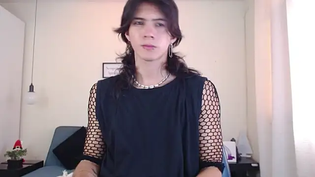 Snapshot of andreey50 chatting on December 27, 8:07 pm andreey50 online show from December 27, 8:07 pm