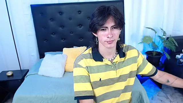 Snapshot of andreey50 chatting on November 27, 1:24 pm andreey50 online show from November 27, 1:24 pm