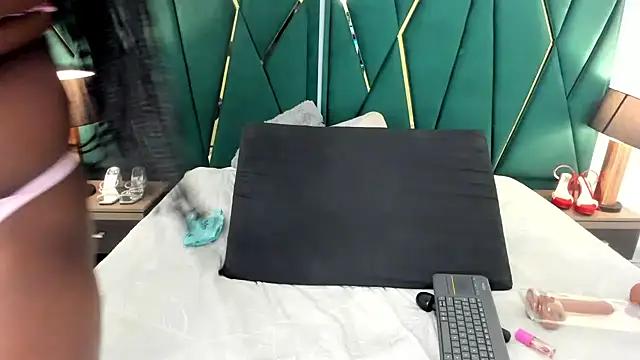 Tamara Myller online show from September 22, 12:18 pm