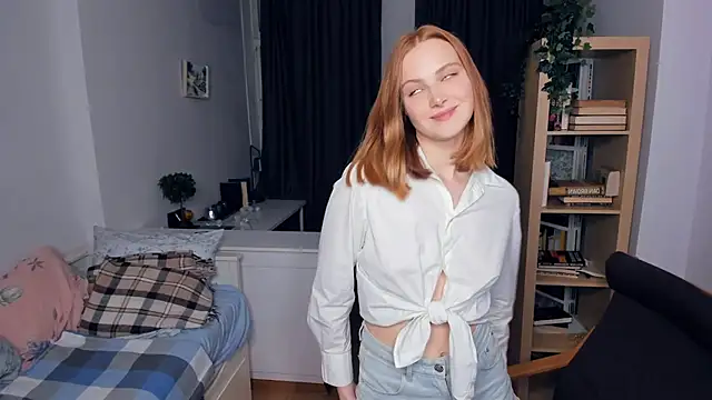 HarrmonSarah online show from December 21, 4:36 pm