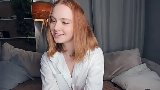 HarrmonSarah online show from December 24, 10:33 am