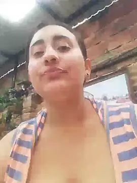 Snapshot of hanna_sky1 chatting on December 27, 8:50 pm hanna sky1 online show from December 27, 8:50 pm