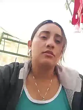 Snapshot of hanna_sky1 chatting on December 31, 8:23 pm hanna sky1 online show from December 31, 8:23 pm
