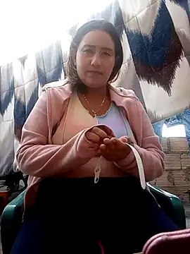 Snapshot of hanna_sky1 chatting on January 26, 7:09 pm hanna sky1 online show from January 26, 7:09 pm