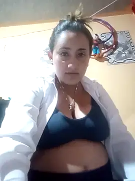 Snapshot of hanna_sky1 chatting on January 26, 11:08 pm hanna sky1 online show from January 26, 11:08 pm