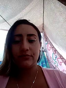 Snapshot of hanna_sky1 chatting on January 28, 4:52 pm hanna sky1 online show from January 28, 4:52 pm