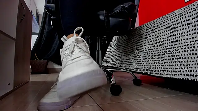 Keiny-Rave online show from October 5, 1:37 am