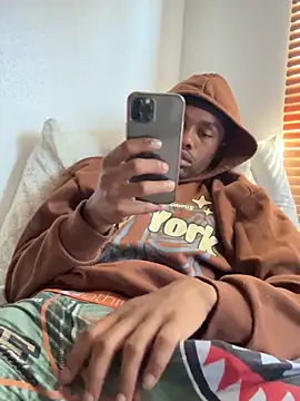 ccswoo online show from October 16, 6:20 pm