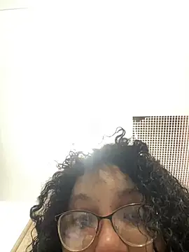 AmyBriiggs online show from July 5, 9:22 pm