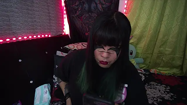 Snapshot of Eta_carinae chatting on February 17, 1:57 am Eta carinae online show from February 17, 1:57 am