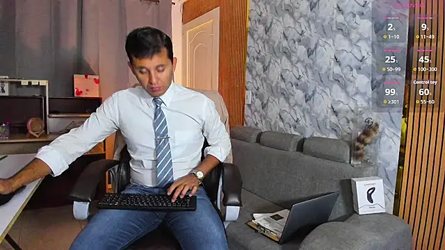 Hideintheoffice online show from February 16, 1:13 am