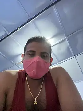 Snapshot of Hillz_king_98 chatting on February 23, 4:46 pm Hillz king 98 online show from February 23, 4:46 pm