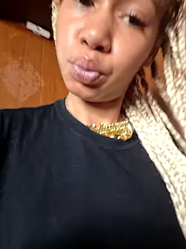 carmelbbyx22 online show from May 17, 2:46 pm