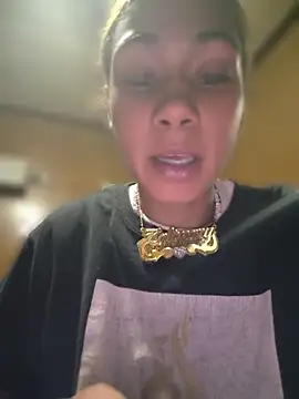 carmelbbyx22 online show from May 28, 12:52 am