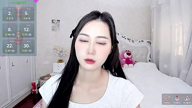 Snapshot of Tomakto chatting on January 5, 7:49 am Tomakto online show from January 5, 7:49 am