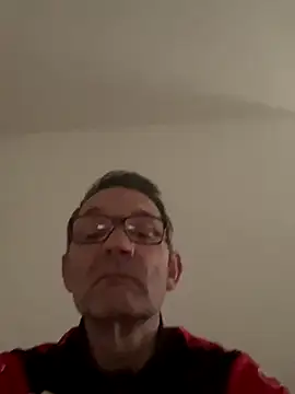 Snapshot of loverman2941 chatting on December 6, 4:06 pm loverman2941 online show from December 6, 4:06 pm