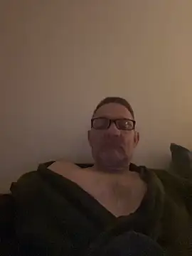 Snapshot of loverman2941 chatting on February 16, 8:43 am loverman2941 online show from February 16, 8:43 am